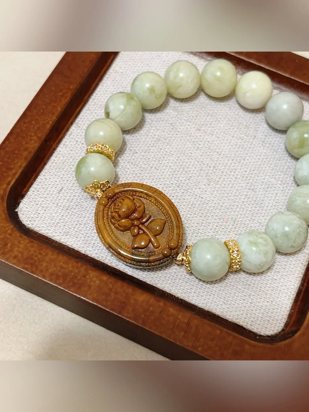 Handmade Natural Serpentine Jade Bracelet |Alashan Agate Rose Portrait Charm